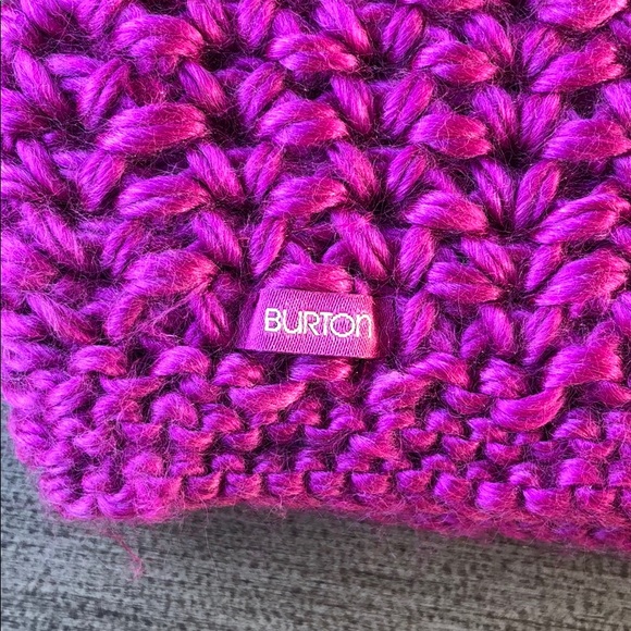 🌴🌼BURTON- WINTER SNOW BEANIE🌼🌴 - Picture 7 of 7